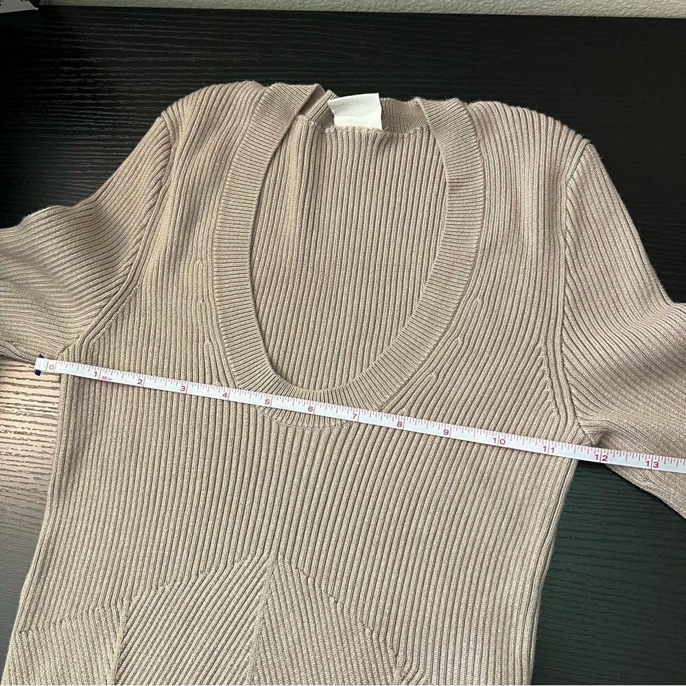 ✨ Abercrombie & Fitch Scoop Neck Ribbed Knit‎ Sweater Tan Neutral Small - Picture 9 of 10